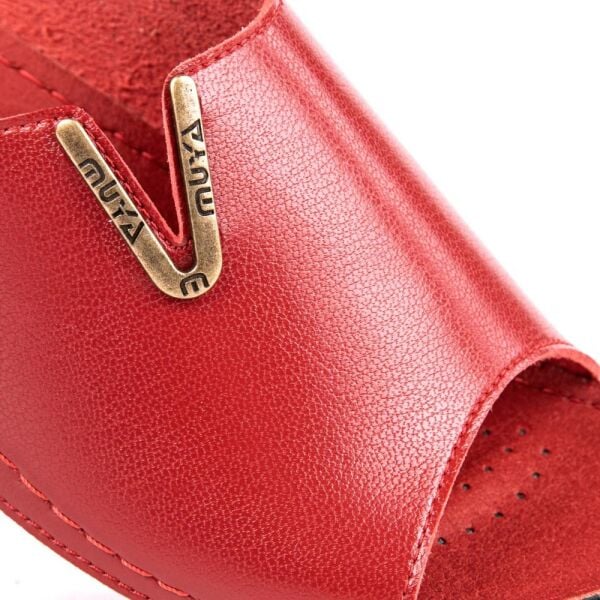 Muya 31125 Nest Kırmızı Kadın Anatomik Terlik